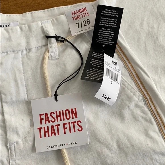 NWT Celebrity Pink size 7 white pants distressed raw hem ankles boho festival - Picture 3 of 9